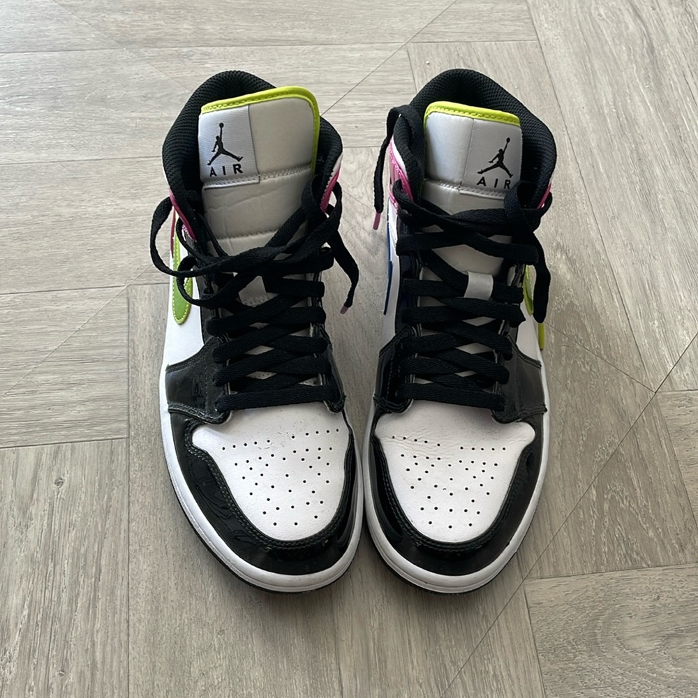 2020 Air Jordan 1 Mid SE 'Cyber Active Fuchsia' Mens 8